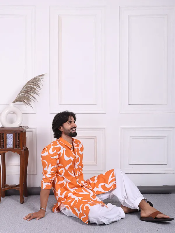 Orange_Cotton_Printed_Kurta_With_A_Straight_Fit_Cut_For_Men