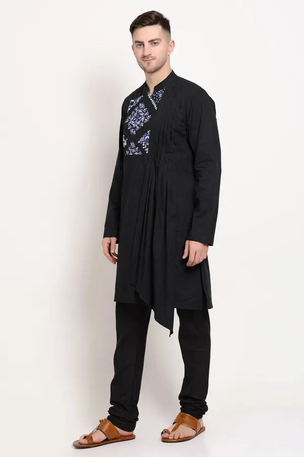 Black_Cotton_Kurta_With_Printed_Yoke_Design_For_Men