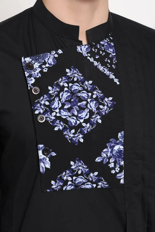 Black_Cotton_Kurta_With_Printed_Yoke_Design_For_Men