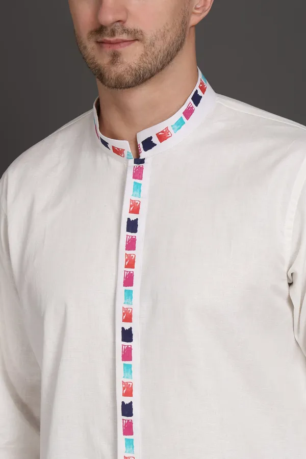 White_Cotton_Kurta_With_Printed_Placket_For_Men