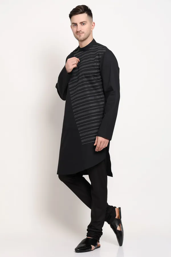 Black_Cotton_Striker_Line_Kurta_With_Diagonal_Edge_Detailing_For_Men