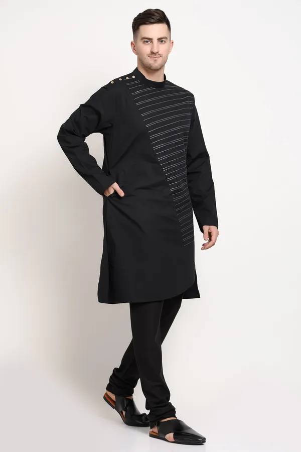 Black_Cotton_Striker_Line_Kurta_With_Diagonal_Edge_Detailing_For_Men