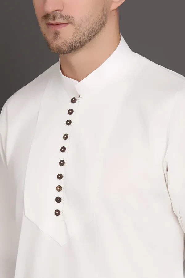 White_Cotton_Short_Kurta_With_Wooden_Button_Detailing_For_Men