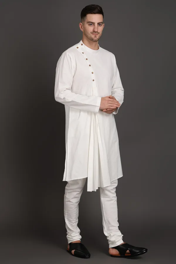 White_Cotton_Diagonal_Crest_Pleated_Kurta_For_Men