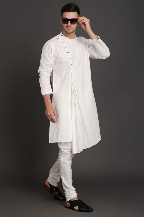 White_Cotton_Diagonal_Crest_Pleated_Kurta_For_Men
