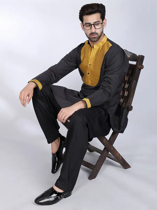 Black_Cotton_Mustard_Contrast_Kurta_For_Men