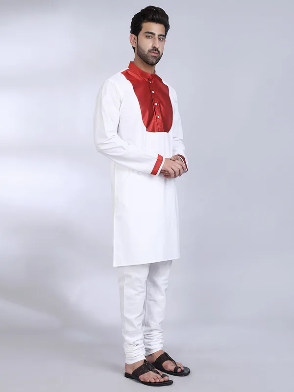 White_Cotton_Red_Accent_Kurta_For_Men