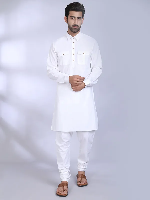 White_Cotton_Double_Pocket_Kurta_For_Men
