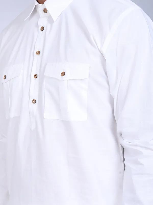 White_Cotton_Double_Pocket_Kurta_For_Men
