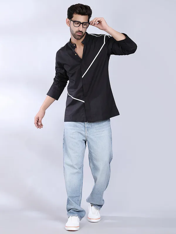 Black_Cotton_Kurta_With_White_Striped_Detailing_For_Men