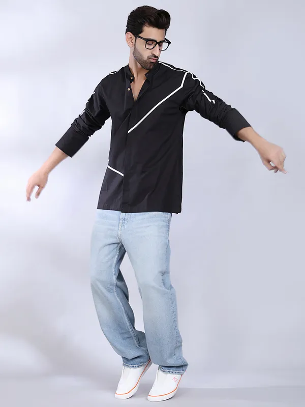 Black_Cotton_Kurta_With_White_Striped_Detailing_For_Men