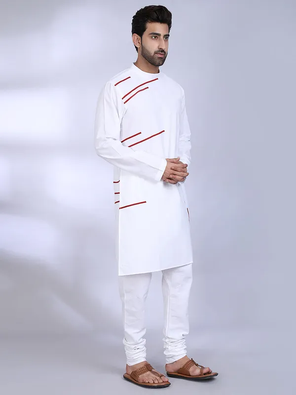 White_Cotton_Kurta_With_Red_Diagonal_Accents_For_Men