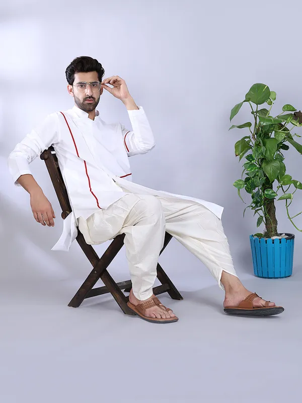 White_Cotton_Kurta_With_Red_Piping_Accents_For_Men