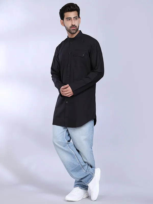 Black_Cotton_Kurta_Shirt_With_Chest_Pocket_For_Men