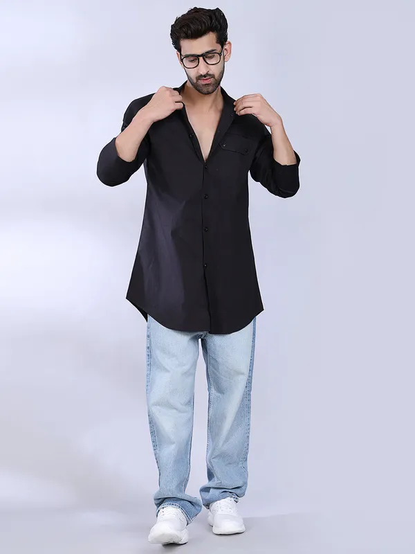 Black_Cotton_Kurta_Shirt_With_Chest_Pocket_For_Men