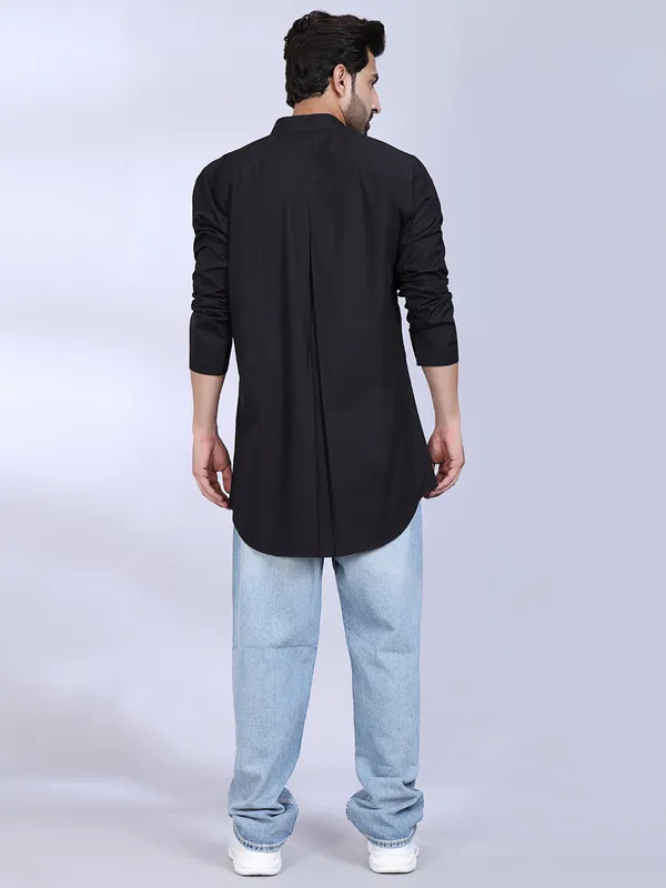 Black_Cotton_Kurta_Shirt_With_Chest_Pocket_For_Men