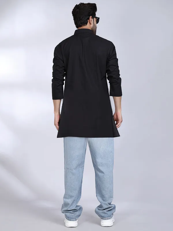Black_Cotton_Kurta_With_White_Stitch_Detailing_For_Men
