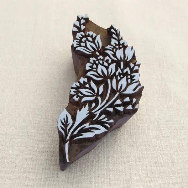 Premium_Hand_Carved_Buta_Wooden_Printing_Block_For_Textile_Art