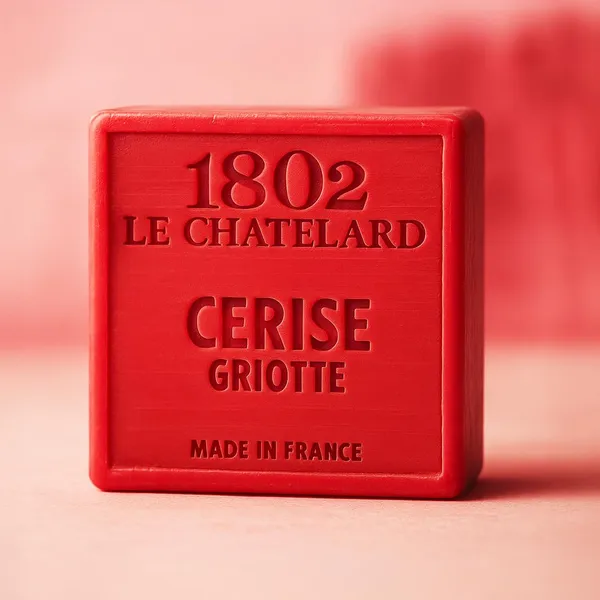 Cherry_Fragrant_Soothing_Soap_Bar_For_Unisex