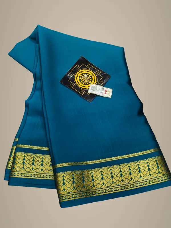 Pure__Crepe_Silk_Sarees_Silk_Mark_Certified_Lighter_And_Flowy_With_Contrast_Blouse