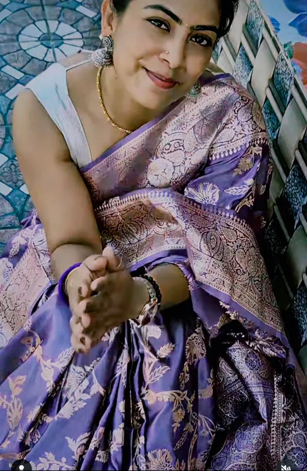 Pure_Banarasi_Satin_Silk_Saree