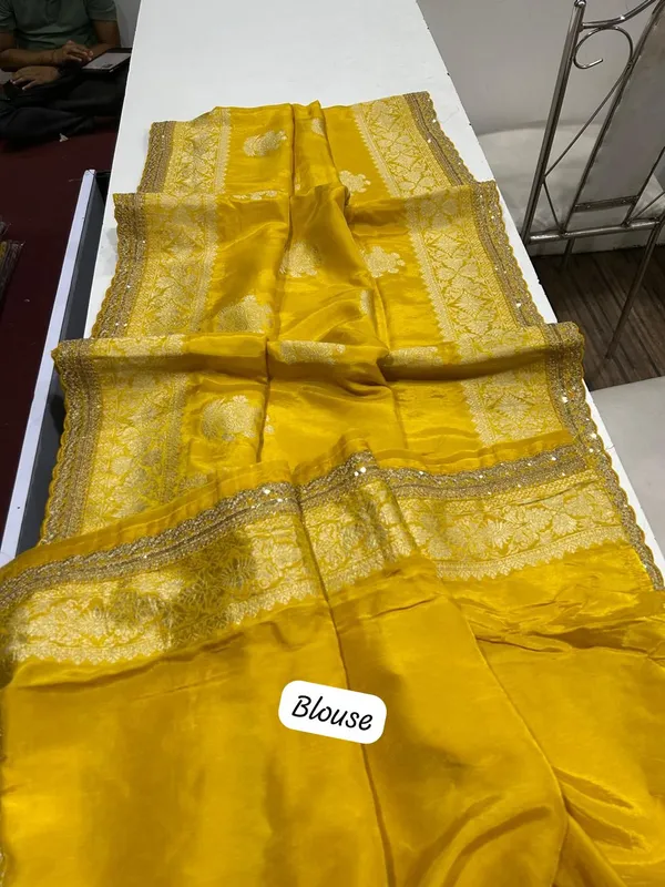 Yellow_Russian_Cotton_Silk_Weaving_Saree