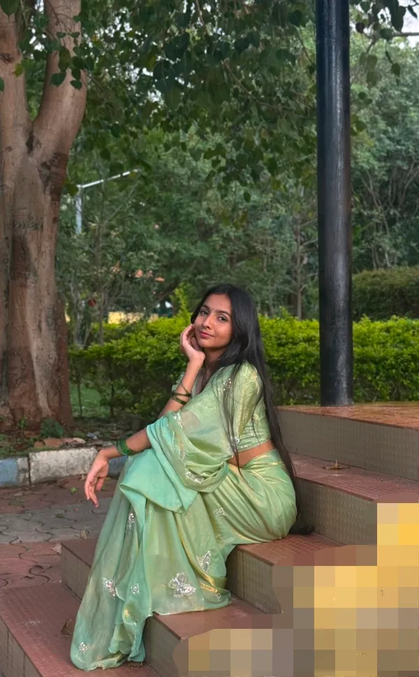 Bling_Butterfly_Partywear_Saree_With_Stitched_Blouse