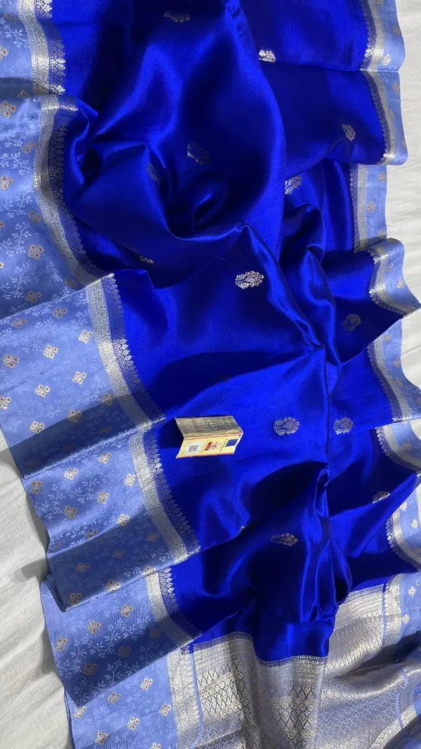 Royal_Blue_Colour_Pure_Banarasi_Mango_Silk_Saree