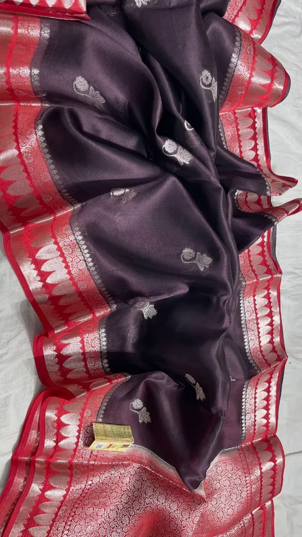 Black_And_Maroon_Colour_Pure_Banarasi_Mango_Silk_Saree
