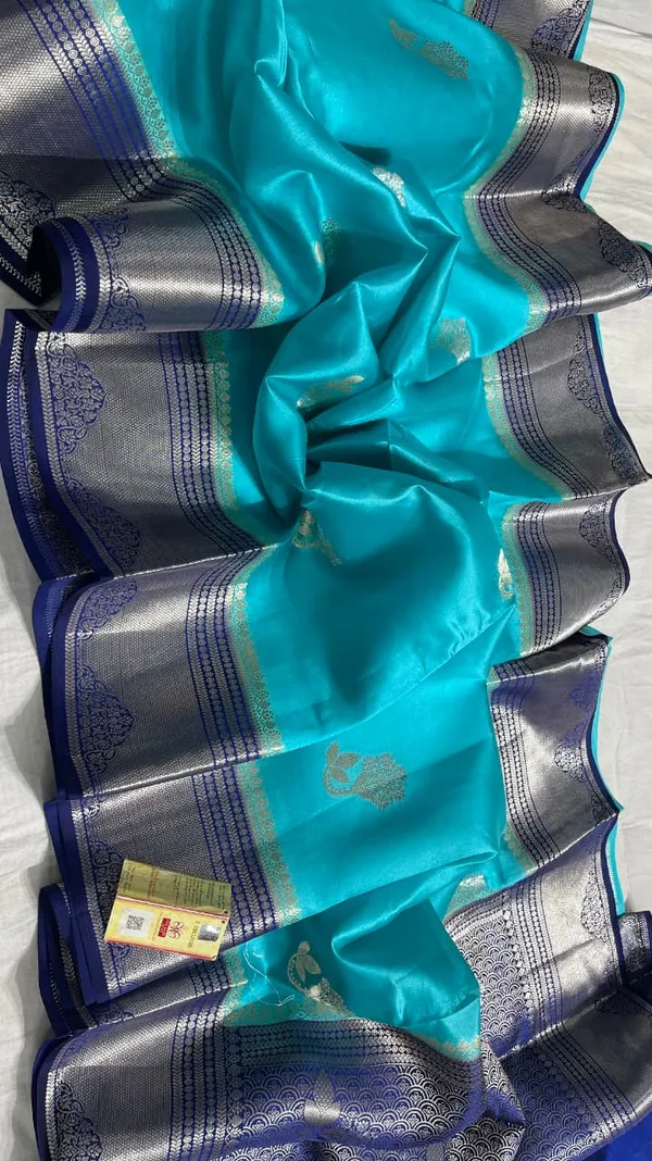 Contrast_Blue_Colour_Pure_Banarasi_Mango_Silk_Saree