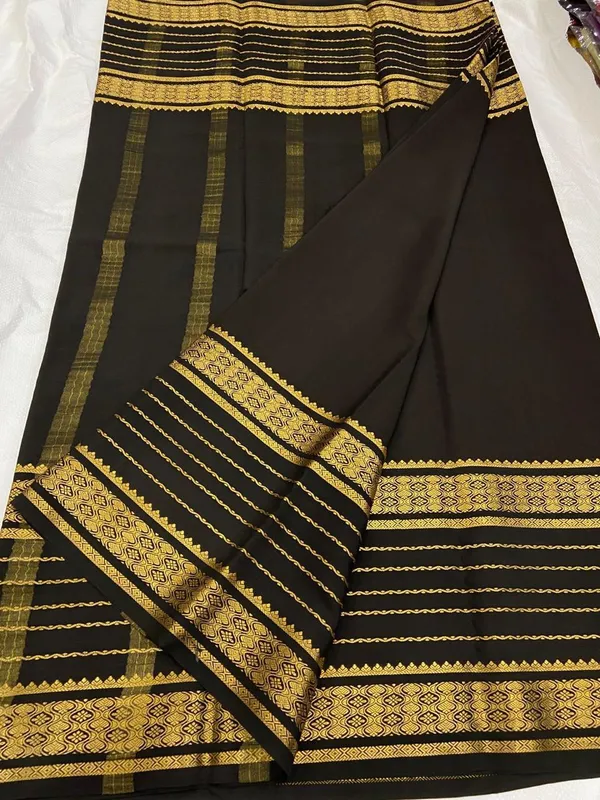 Ksic_Thickness_130_Counts_Contrast_Pallu_And_Contrast_Blouse_Pure_Mysore_Crepe_Silk_Sarees