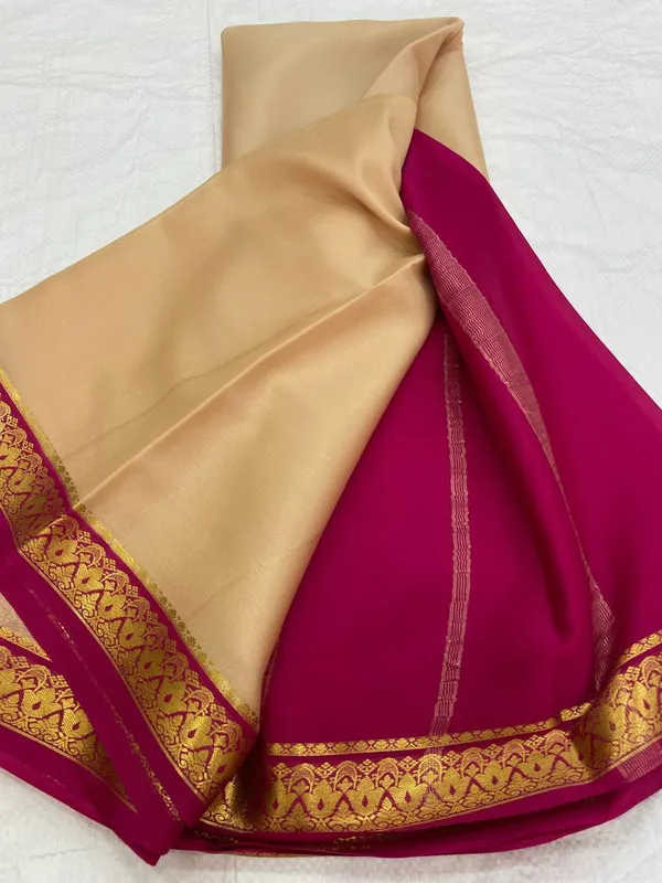 Lightweight_Contrast_Pallu_And_Contrast_Blouse_Pure_Mysore_Crepe_Silk_Sarees
