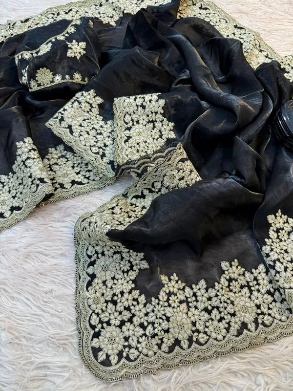 Sushi_Designer_Sarees_Black