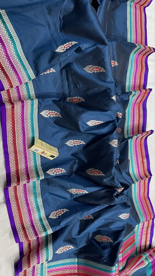 Pure_Handloom_Katan_Minakari_Silk_Saree_Multi_Rankat_Border