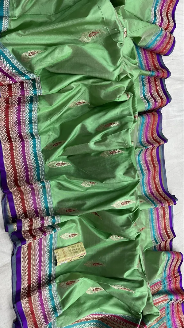 Pure_Handloom_Katan_Minakari_Silk_Saree_Multi_Rankat_Border