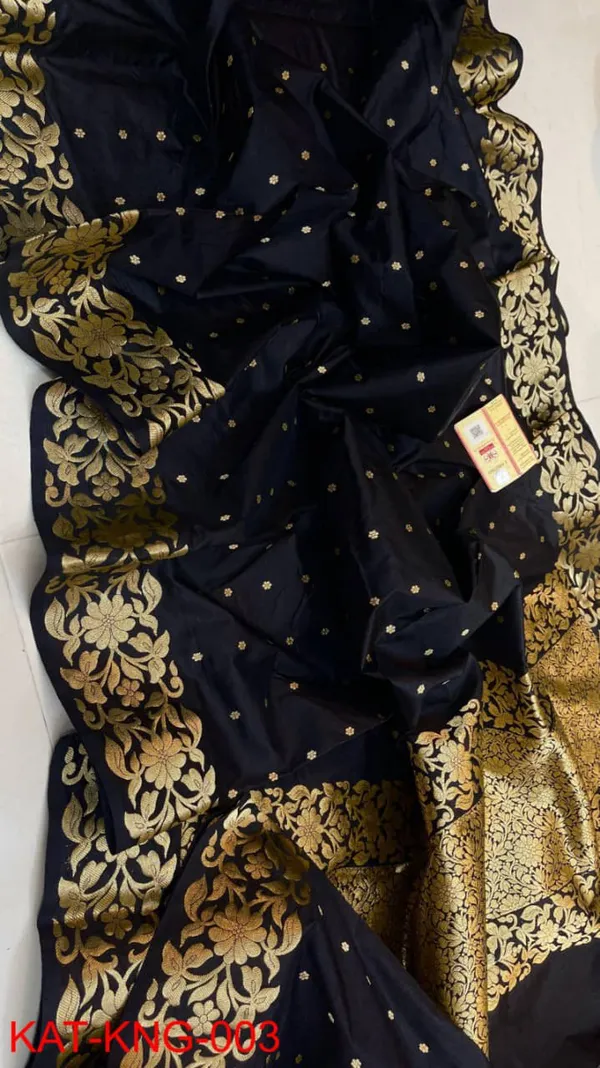 Black_Pure_Katan_Kanjivaram_Silk_Saree_Handloom_Luxury_With_Antique_Zari