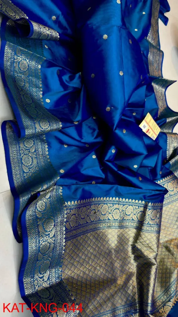 Blue_Pure_Katan_Kanjivaram_Silk_Saree_Handloom_Luxury_With_Antique_Zari
