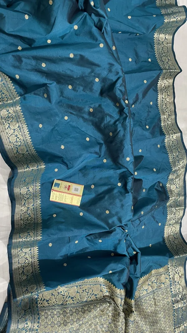 Sky_Blue_Pure_Katan_Kanjivaram_Silk_Saree_Handloom_Luxury_With_Antique_Zari