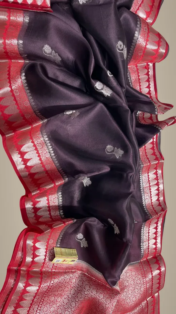 Black_And_Maroon_Colour_Pure_Banarasi_Mango_Silk_Saree