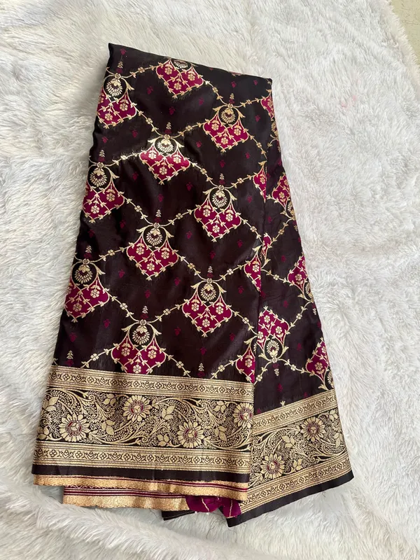 Pure_Banarasi_Satin_Silk_Saree