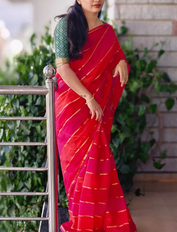 Zari_Stripe_Cotton_Saree