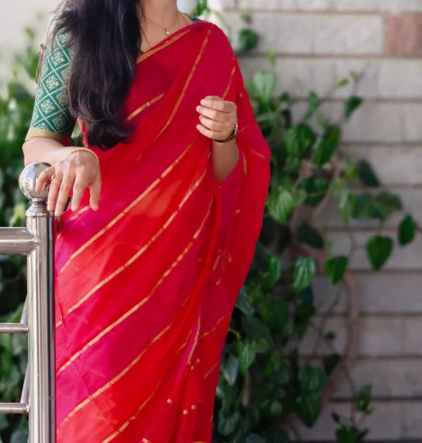 Zari_Stripe_Cotton_Saree