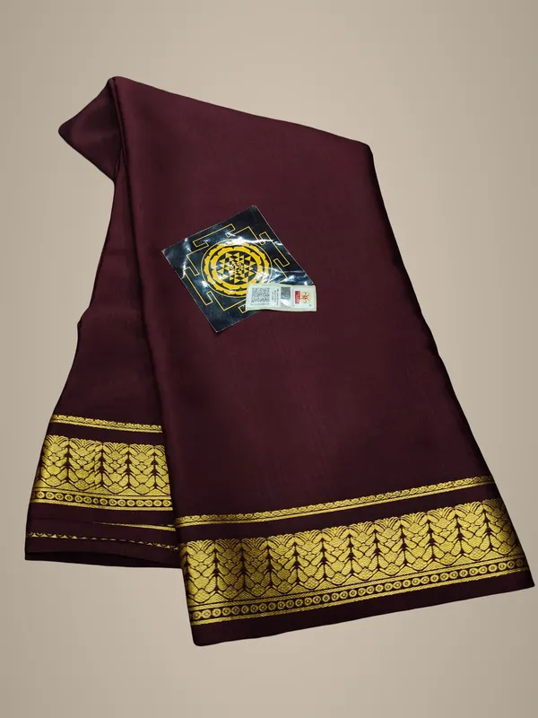 Pure__Crepe_Silk_Sarees_Silk_Mark_Certified_Lighter_And_Flowy_With_Contrast_Blouse
