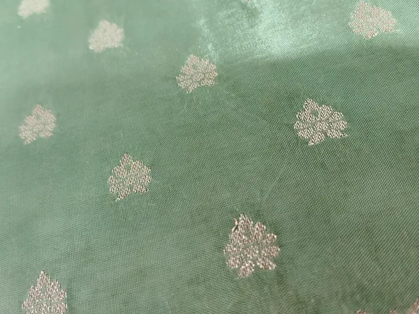 Banarasi_pure_satin_silk_saree_