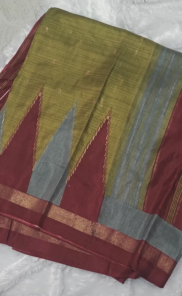 Dola_silk_saree_(Temple_border_olivegreen_and_maroon)