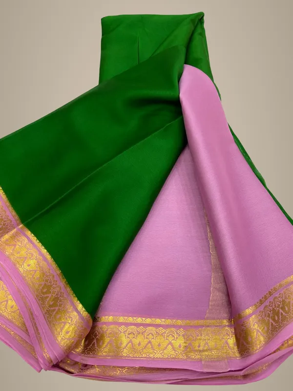 Lightweight_Contrast_Pallu_And_Contrast_Blouse_Pure_Mysore_Crepe_Silk_Sarees