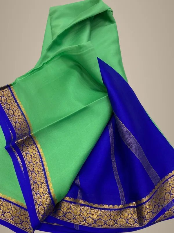 Lightweight_Contrast_Pallu_And_Contrast_Blouse_Pure_Mysore_Crepe_Silk_Sarees