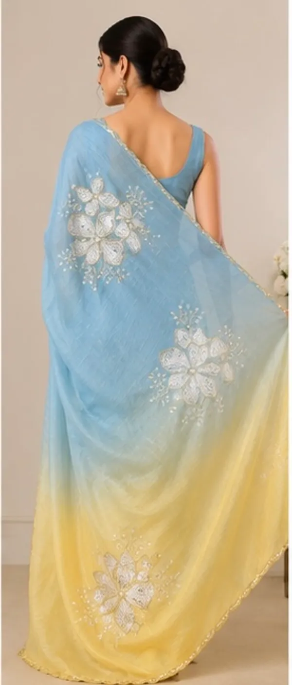Floral_embroidery_dual_tone_saree