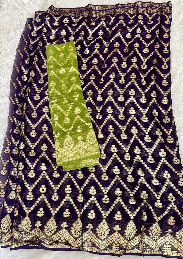 Georgette_saree_with_blouse