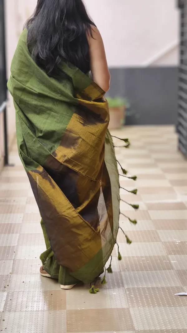 Khadi_cotton_olive_green_saree